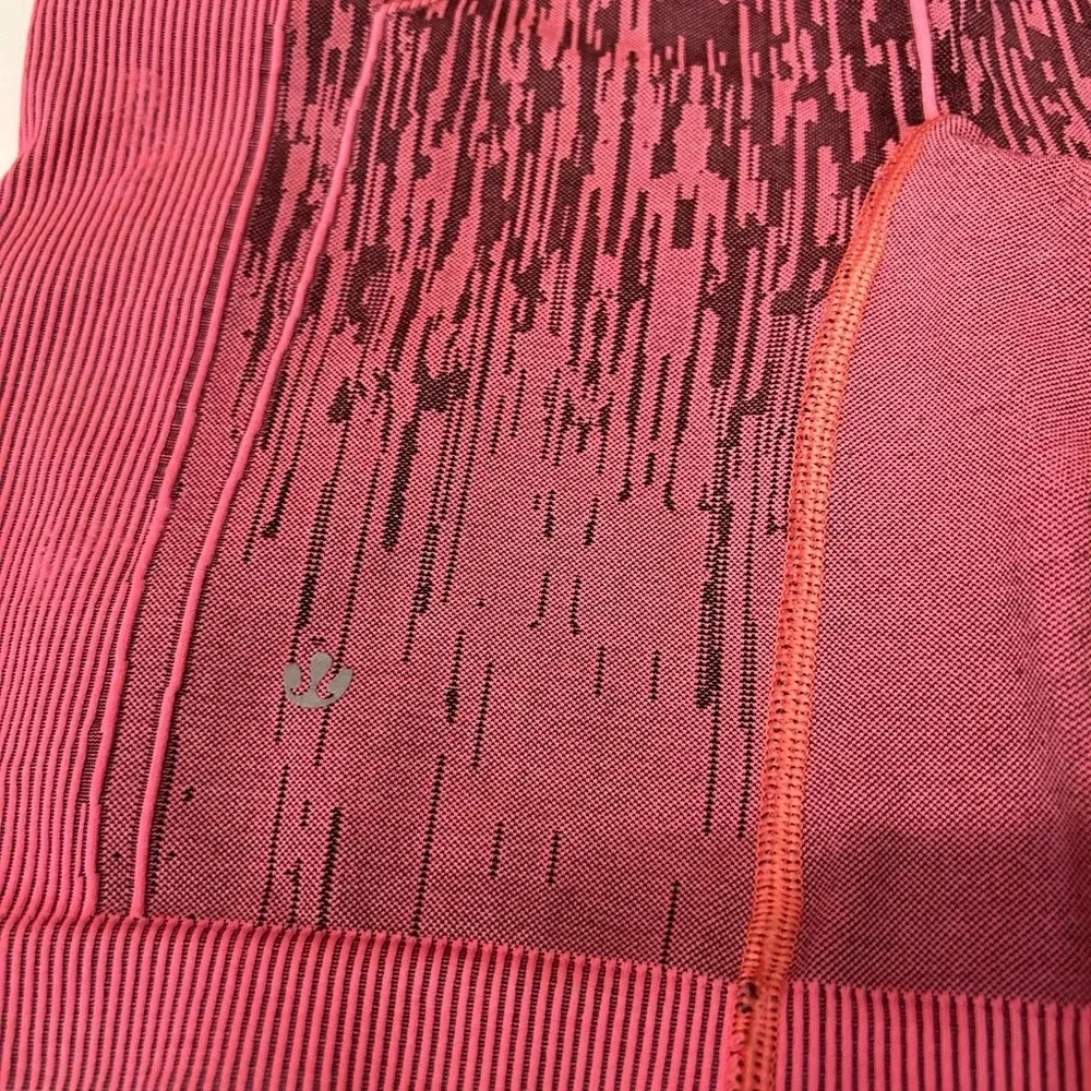 Lululemon Sculpt Short In Electric Coral size 4